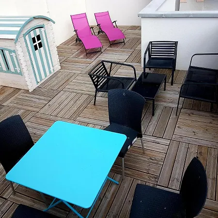 Les Fruits De Mer, Parking Gratuit, Lits Faits, Animal Bienvenu Et A Pied