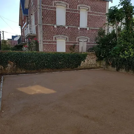 Apartment Les Fruits De Mer, Terrasse Sud, Parking Gratuit, Calme Et A Pied
